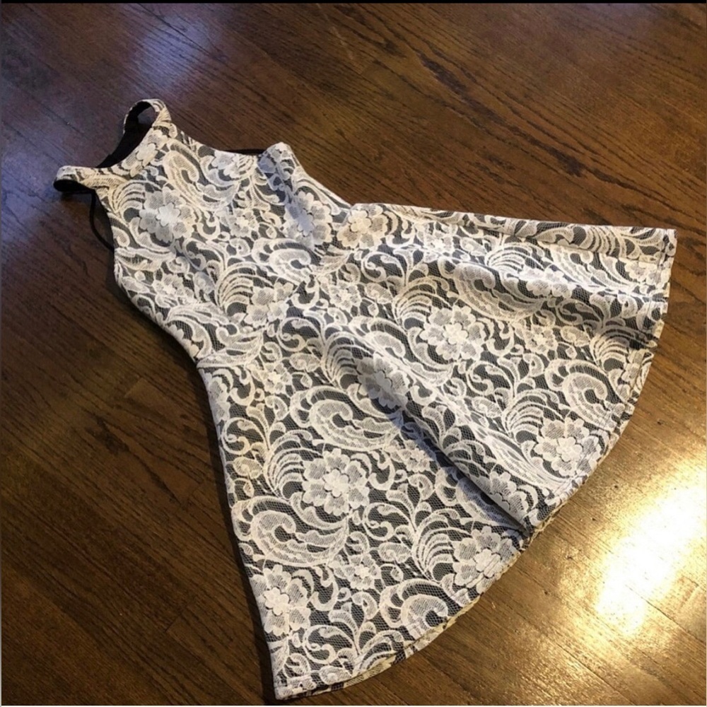 Floral Lace Halter Black White Size S Dress Regency Glam Marilyne Monroe Style - Picture 3 of 7